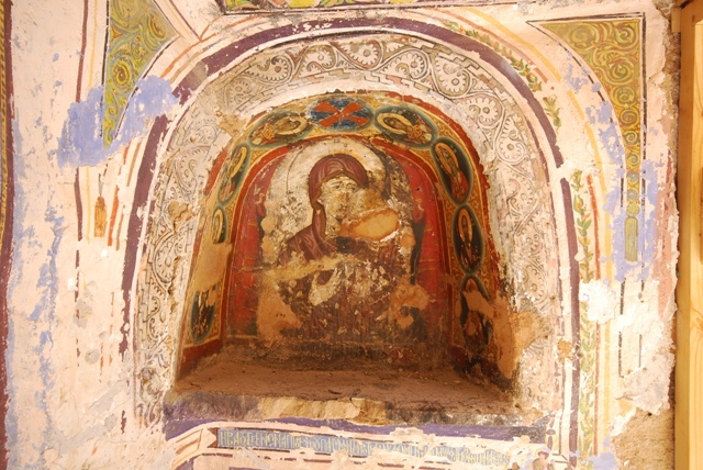 Groove of FriscoA The Virgin Mary carring Jesus