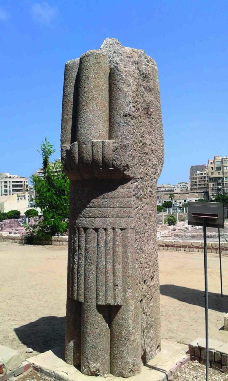 papyrus column