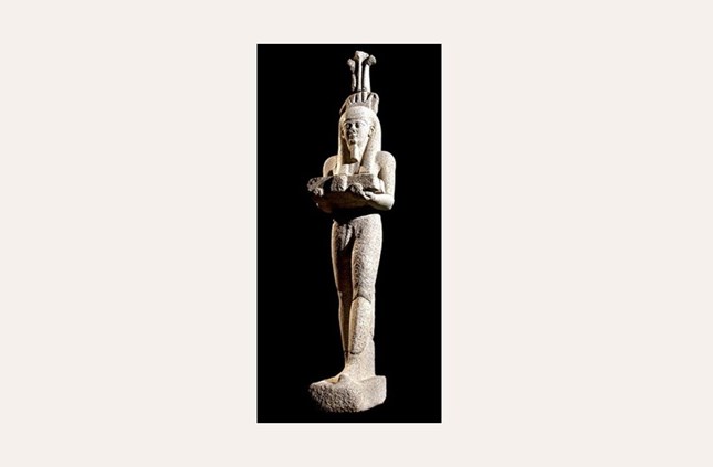 Ptolemaic queen in the form of the goddess Isis