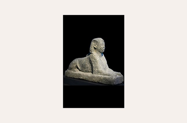 Sphinx statue