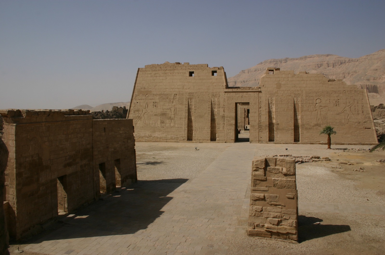 Tombs of the Divine Wives of Amun-Ra