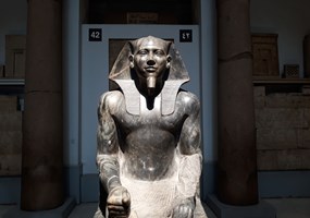 Khafre Statue