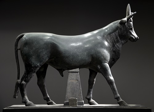 Statue of Abis Bull