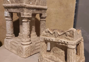 A votive altar