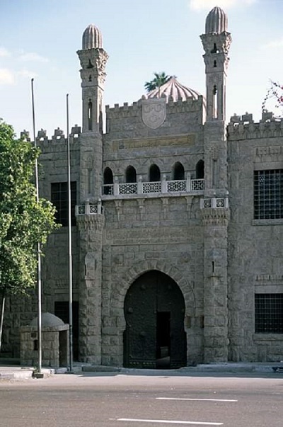 Enter gate palace