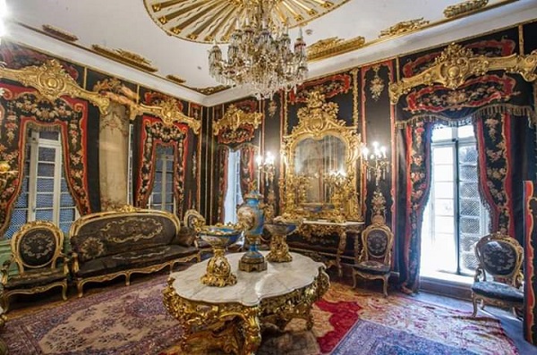 Abison Saloon -The residence