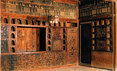Wooden cladding for the reception hall