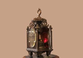 Metal lantern